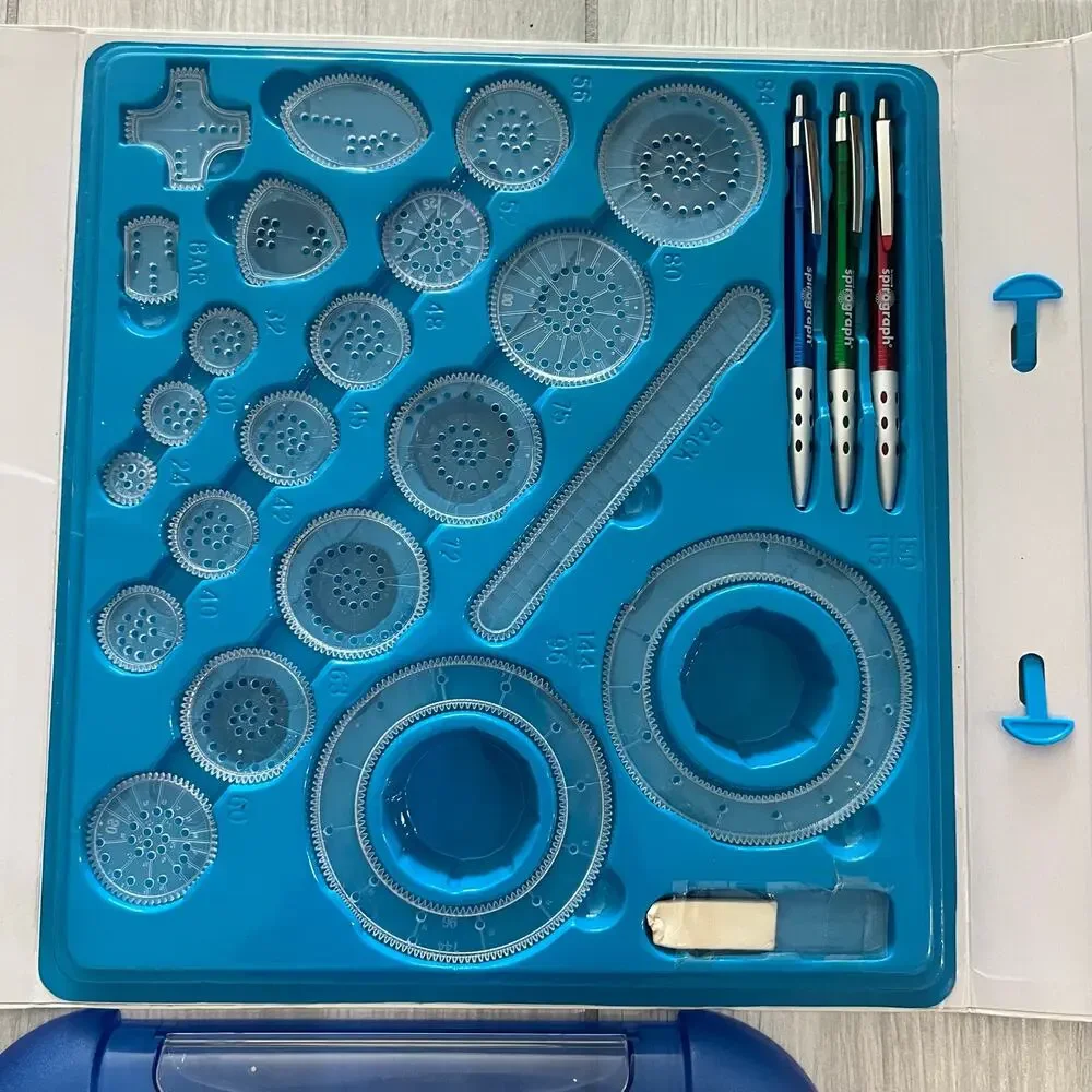 The Original Spirograph Deluxe Set 45+ Pieces with Storage Case & Pens - Ages 8+